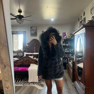 Blue Duck Women's Black Fur Hooded Jacket